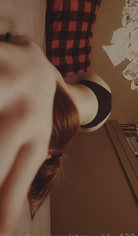 stoner bby420 actress photo