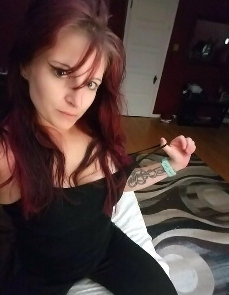 whit sin erotic pornstar image