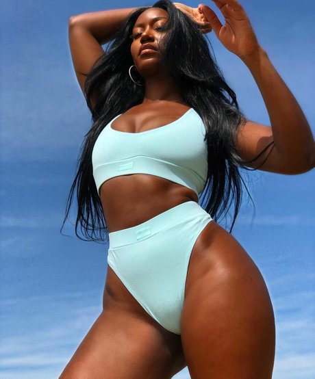 Maritzaslan pornstar hd pics