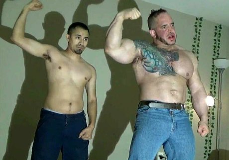 musclesexual star pornographic photos