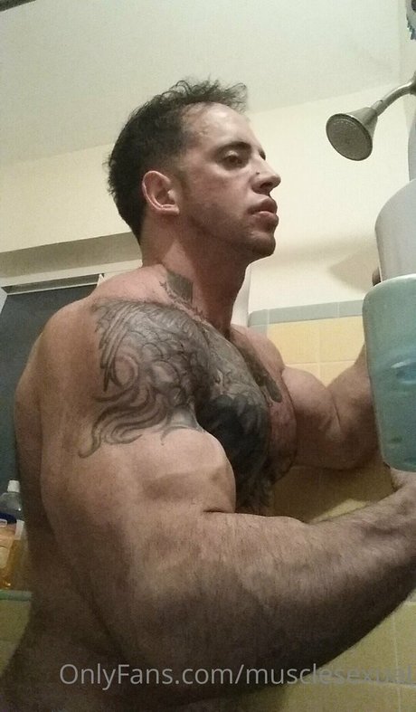 musclesexual model nudes galleries