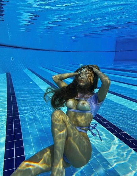 Seltinsweety beautiful actress images