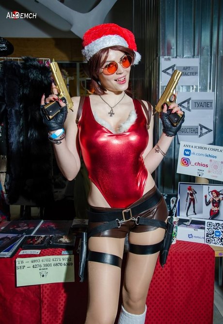 Anya Ichios exclusive star pics