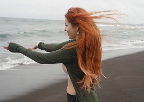 Anya Ichios hd model photo