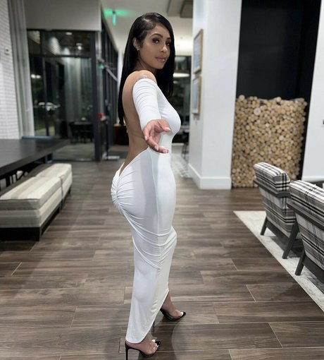 Jasmine Grenaway model sexy photos