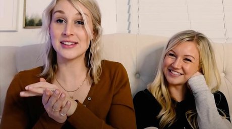 Cassie Popcorn model erotic img