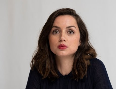 Ana De Armas free star img