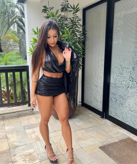 Biadavitoria star adult image