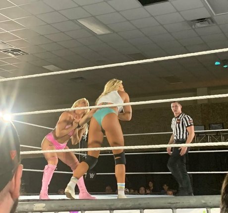 Sol Ruca model naked pic