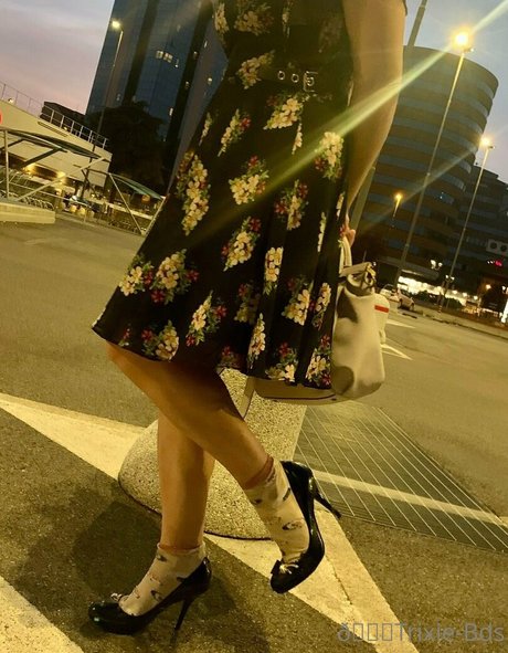 trixiebee dirtysocks model exclusive images