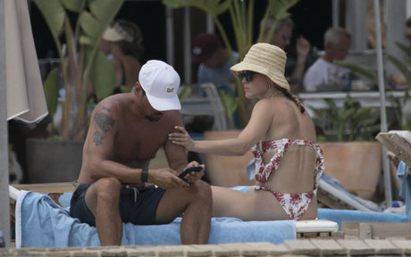 Melissa Roxburgh free model pictures