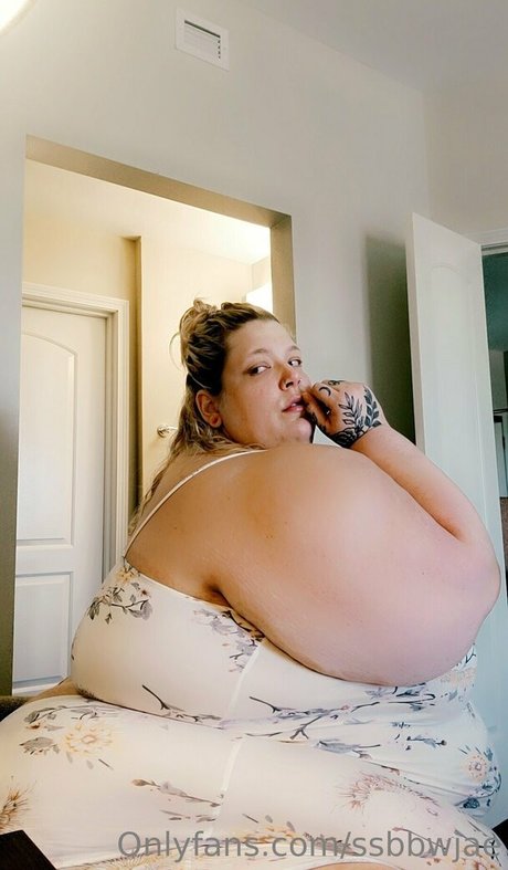 ssbbwjae model naked gallery