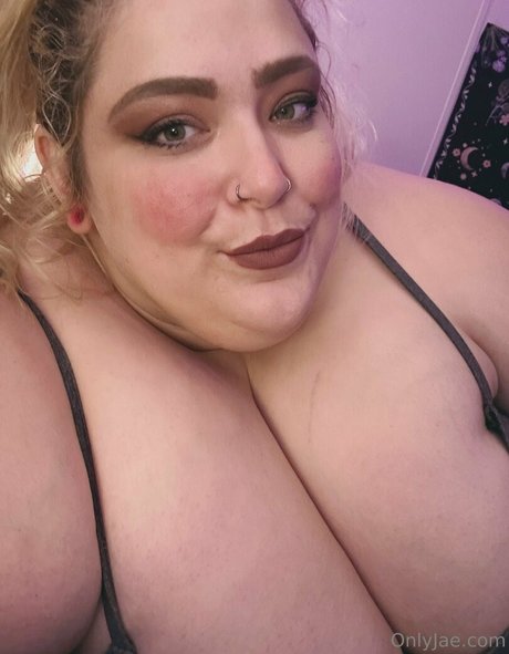 ssbbwjae star beautiful photo