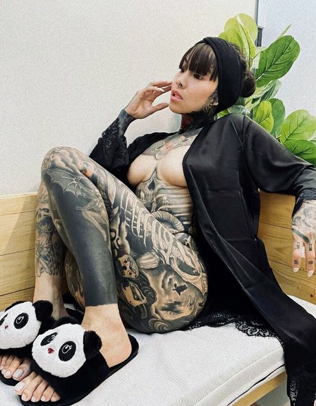 tattedpench star top archive