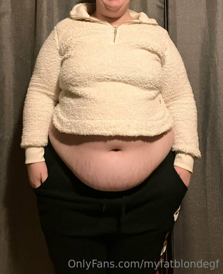 myfatblondegf pornstar hot pic