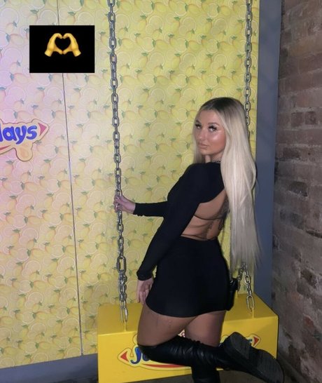 Laurie Graham top actress photos