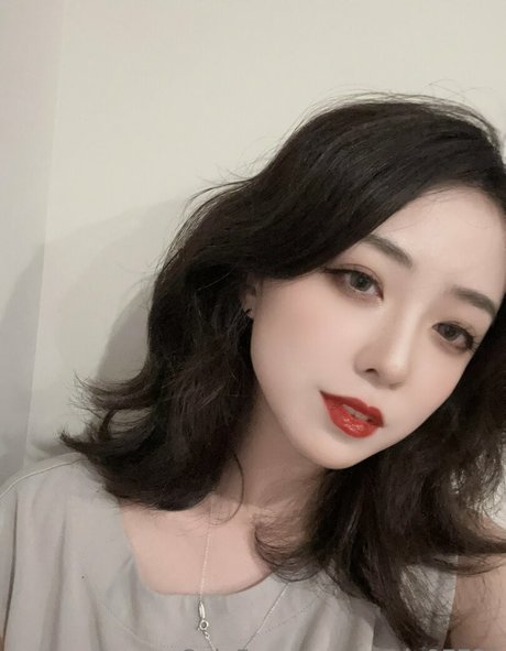 annie97721 adult star pics