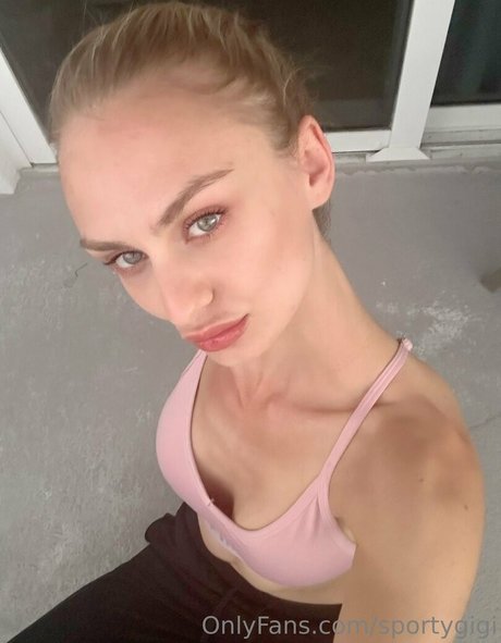 gigixgossiptalk nude pornstar picture