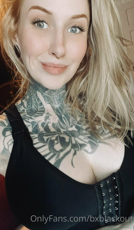 bxblackout star beautiful pictures