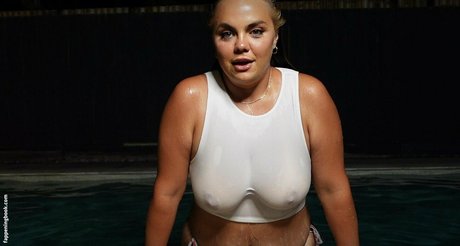 emillie exclusive pornstar image