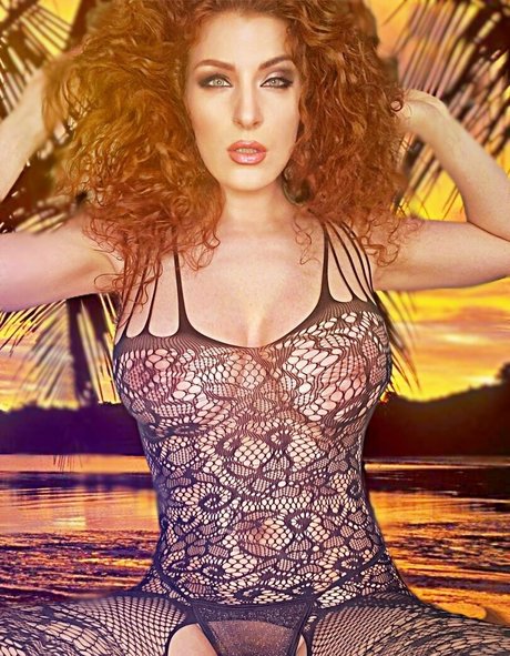 babyruthy art actress photos