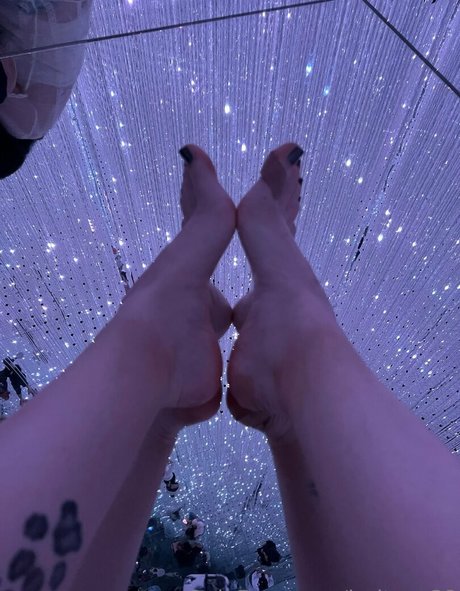 loritoes32 perfect actress images