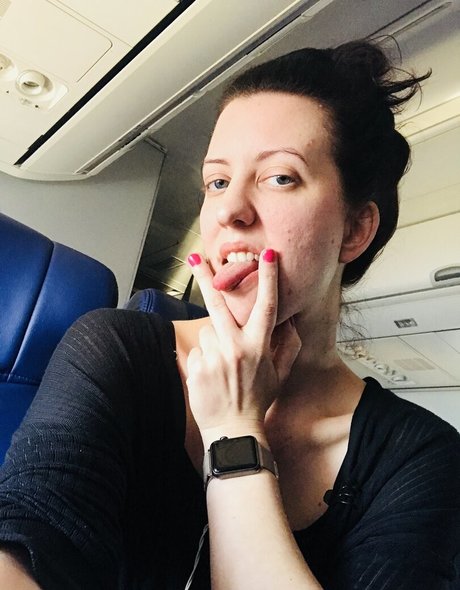 cherrytorn nude actress photo