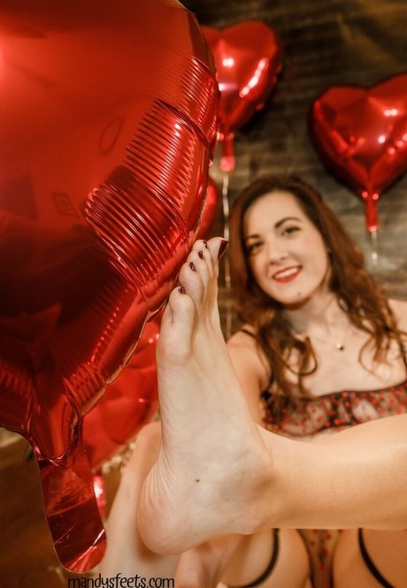 Mandy Ohmandy sexy star pics