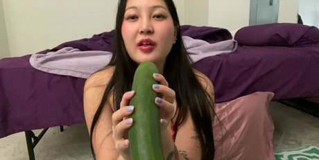 spicyasiankitty2 pornstar galleries