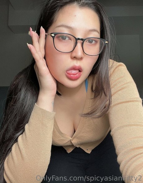 spicyasiankitty2 porn actress image
