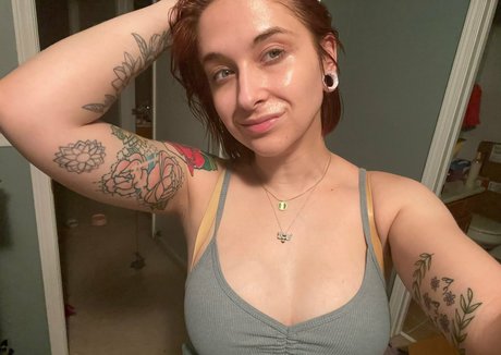 bellecurvesfree star hot images