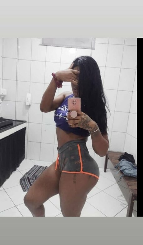 Julia Lima star top gallery