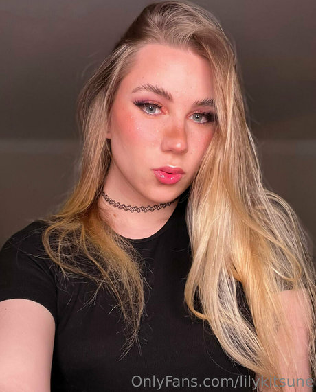lilykitsune porn star photos