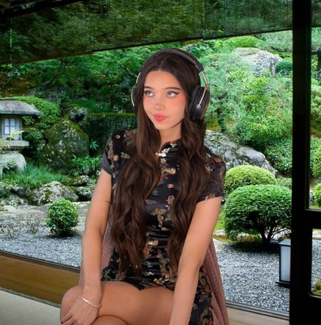 lydiaviolet adult star archive