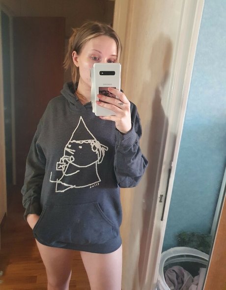 elina twich free star image