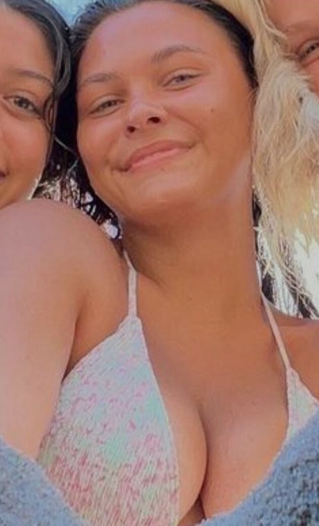 Emma Marie hot pornstar pics