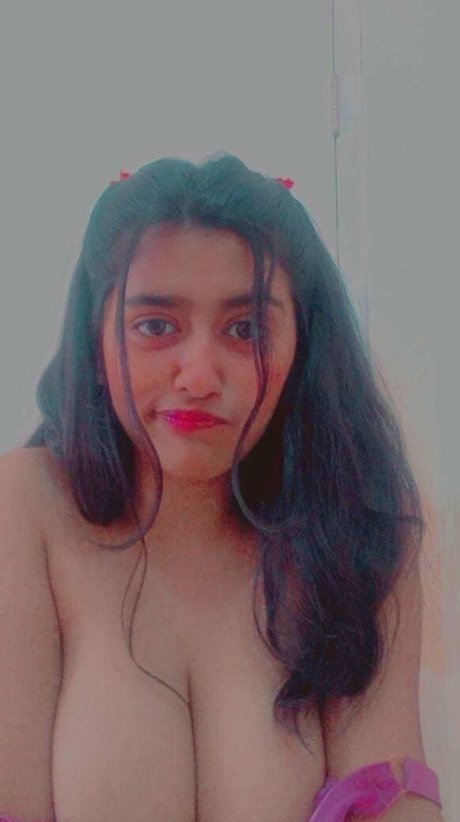 Sanjana Saba model porn pics