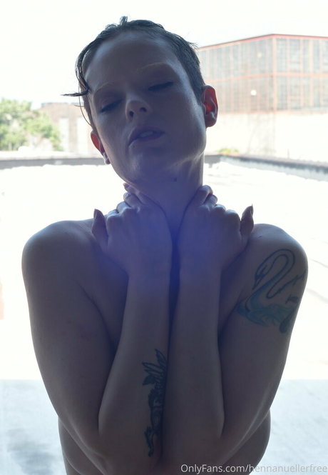 hennanuellerfree model porn images