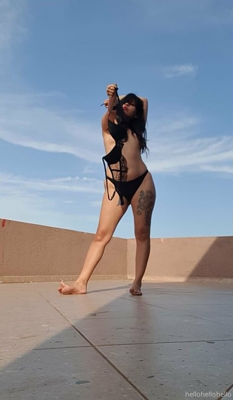 helloaliza sexy model gallery