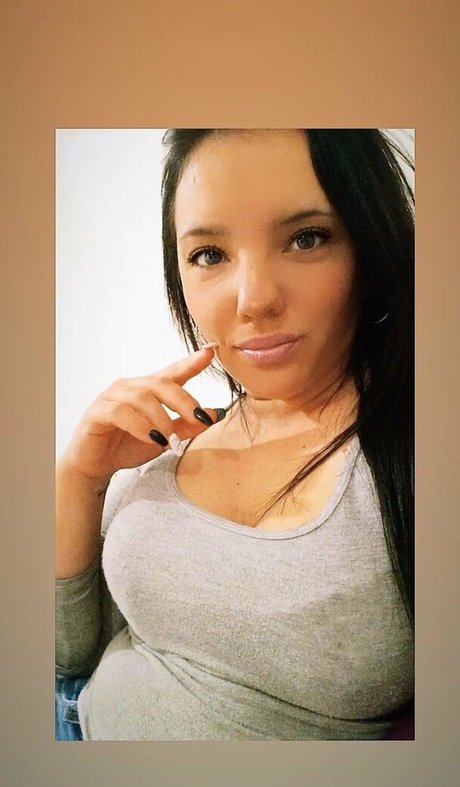 pilar27 xxx actress pics