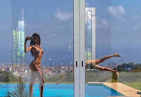 tall redhead onlyfans hot nude archive