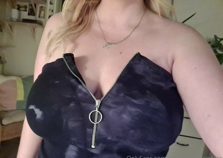 glitterbabeprincess model porn pic