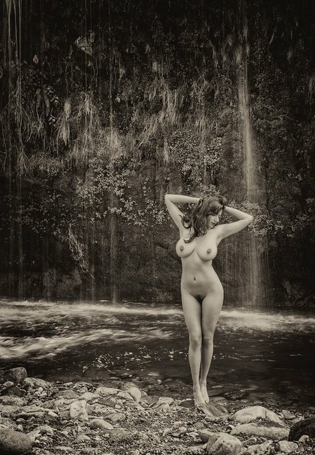 devithemodel model exclusive galleries