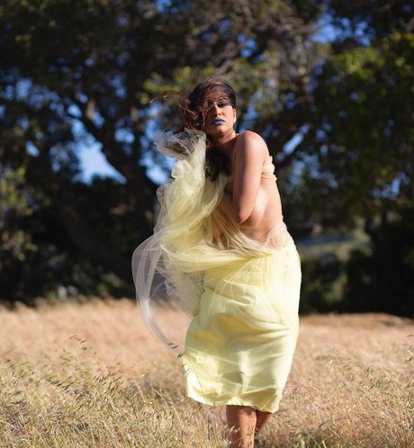 devithemodel model xxx photos