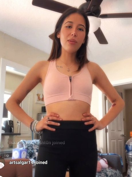 Charisma Kain star top pictures