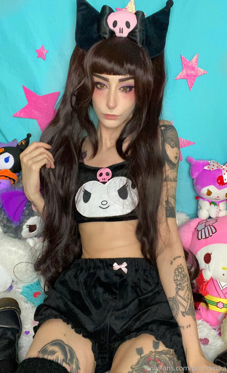 putridmika free pornstar picture