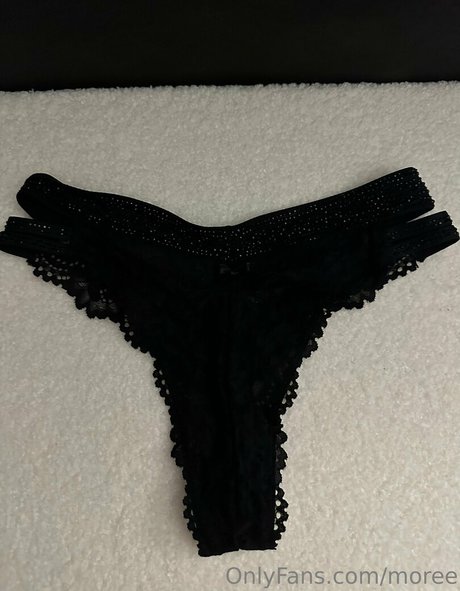 moree art actress pic