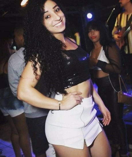 Morena Gabi model naked image