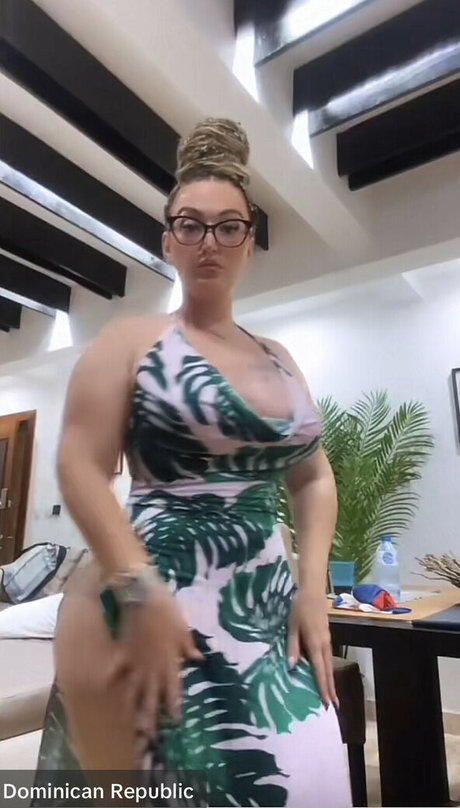 RachelRay Beauty erotic star pics