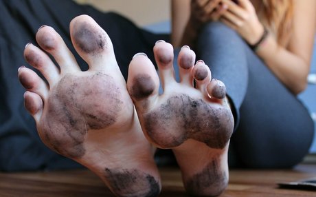 misscandyfeet2 free pornstar archive